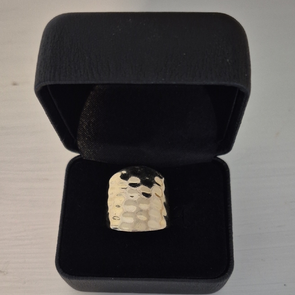 Hammered Wide Dome Ring in Shiny Gold